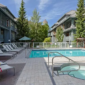 Apartment Glacier, Whistler